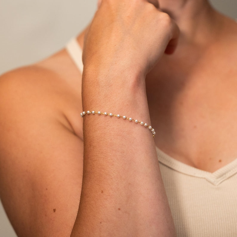 Dainty Luminous Pearl Bead Bracelet — Pure Bridal Aura