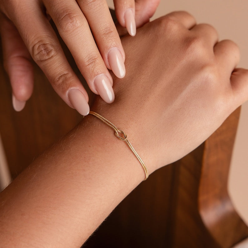 Aura Love Knot Double Strand — 18K Gold Plated Snake Chain Bracelet