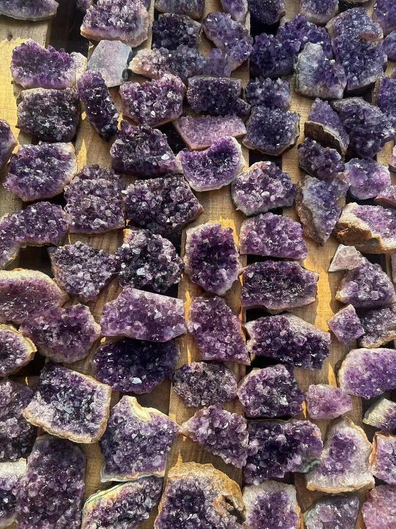 Aura Tranquility Amethyst Cluster — Deep Violet Geode Altar Anchor (Style 2)