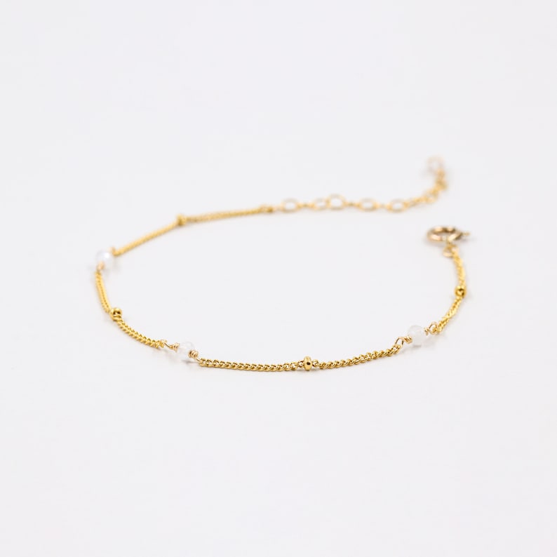 Aura Minimalist Gemstone Chain — Dainty 14K Gold Filled & Sterling Silver Birthstone Bracelet