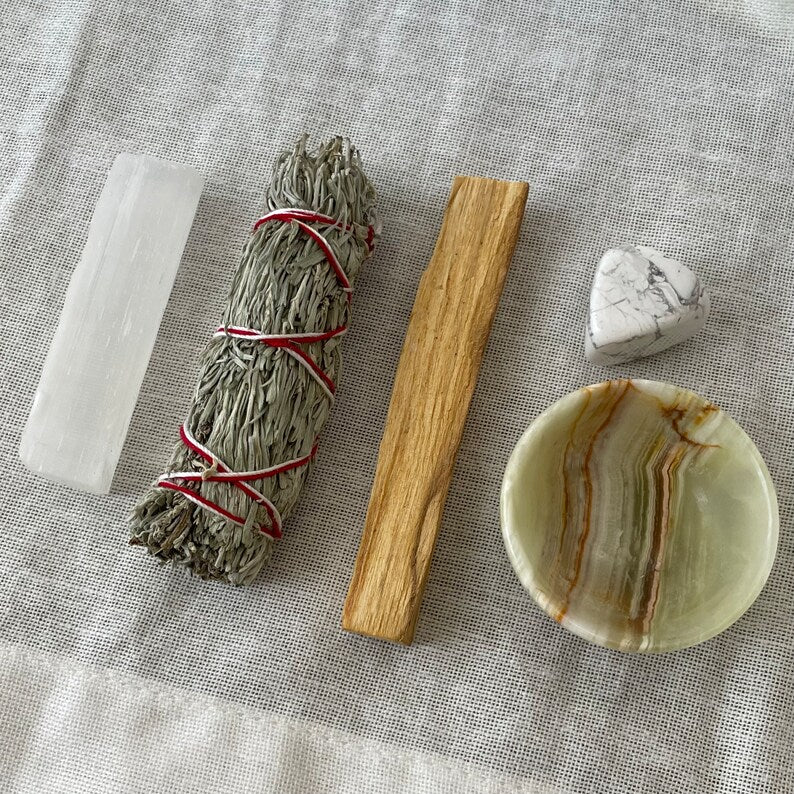 Aura New Beginnings Ritual Kit — Sacred Sage & Gemstone Cleansing Set