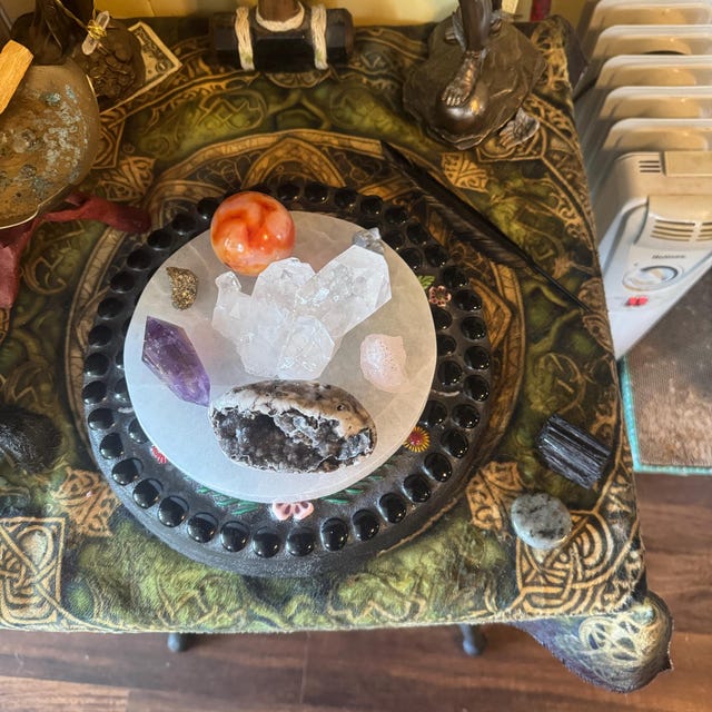 Aura Polished Circle Selenite Plate — Minimalist Altar Cleansing Slab