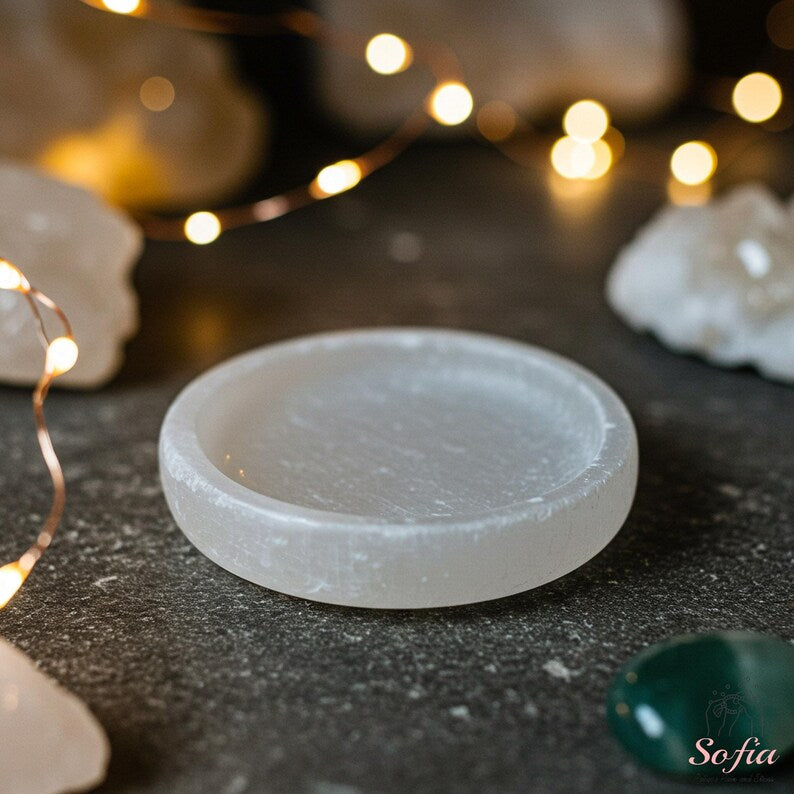 Aura Polished Circle Selenite Plate — Minimalist Altar Cleansing Slab