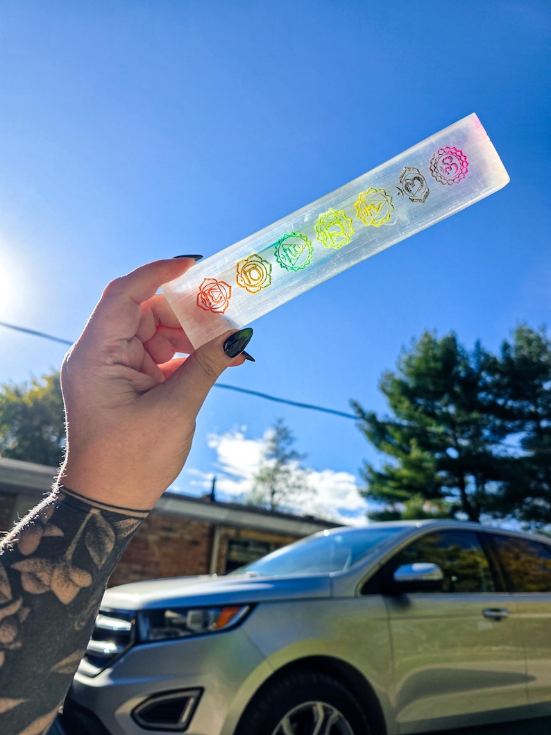 Aura Seven Chakras Selenite Charging Plate — Multi-Chakra Alignment Cleansing Slab