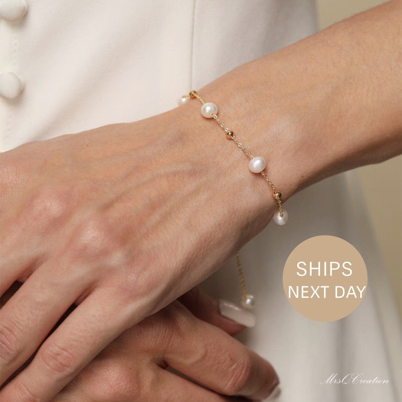 Dainty Dewdrop Pearl Strand — 18K Gold & Natural Freshwater Pearl Bracelet