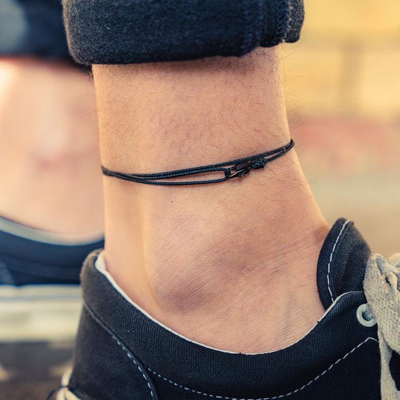 Aura Ocean Carabiner Wrap — Waterproof Surfer Cord & Stainless Steel Bracelet