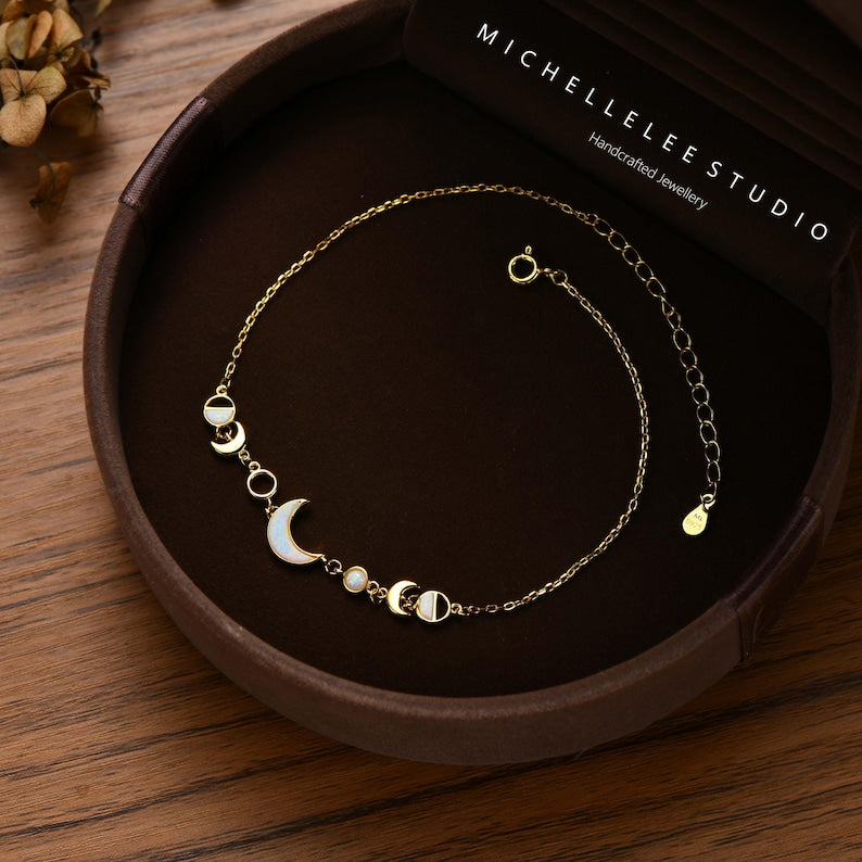 Aura Opal Crescent Moon Phase Strand — 18K Gold & 925 Sterling Silver Bracelet