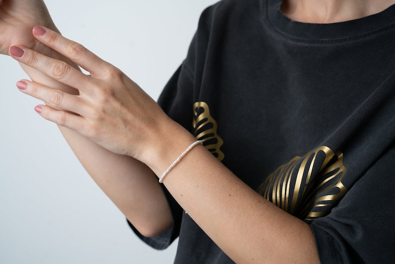 Aura Waterproof Petite Pearl Strand — 18K Gold PVD & Stainless Steel Freshwater Pearl Bracelet