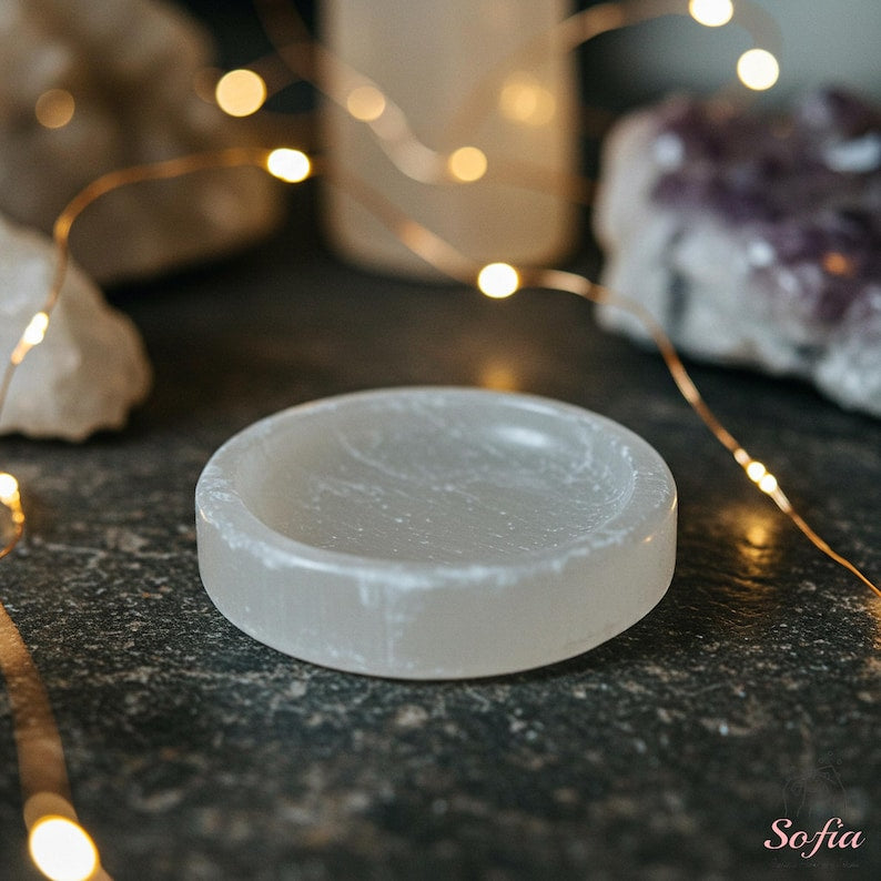 Aura Polished Circle Selenite Plate — Minimalist Altar Cleansing Slab