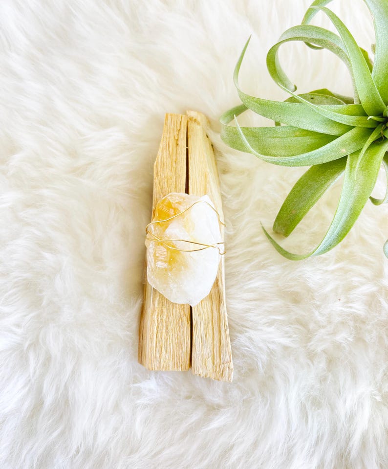Aura Abundance Smudging Set — Citrine Crystal & Sacred Palo Santo