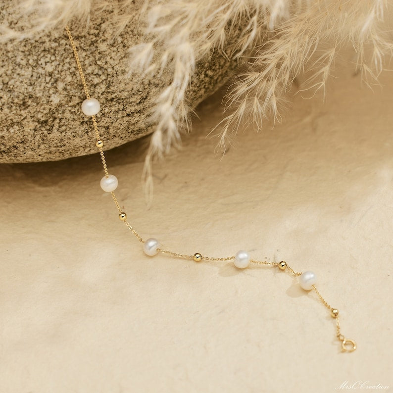 Dainty Dewdrop Pearl Strand — 18K Gold & Natural Freshwater Pearl Bracelet