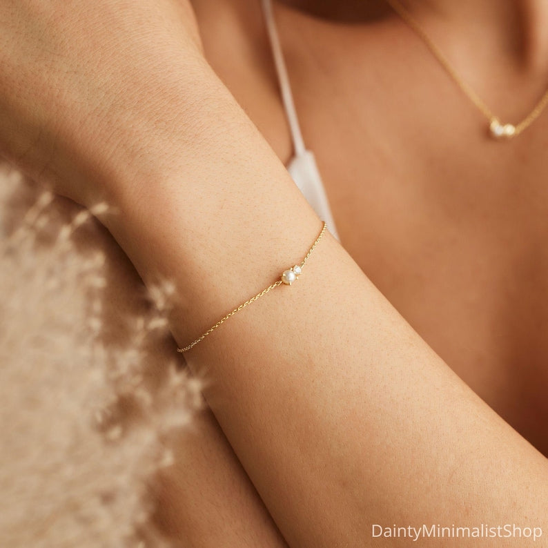 Aura Minimalist Pearl & Diamond Strand — 14K Gold Plated Bridal Bracelet