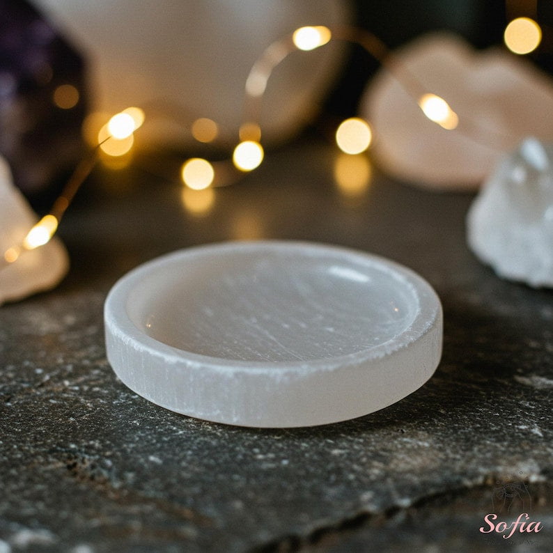 Aura Polished Circle Selenite Plate — Minimalist Altar Cleansing Slab