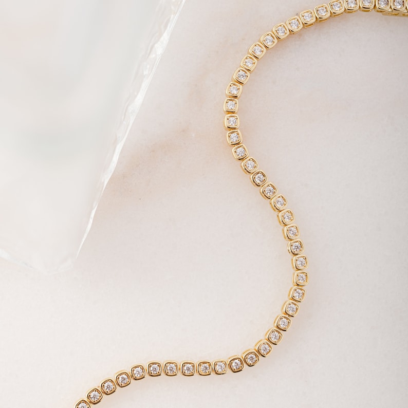 Classic Bezel Tennis Strand — Shimmering Solitaire Aura