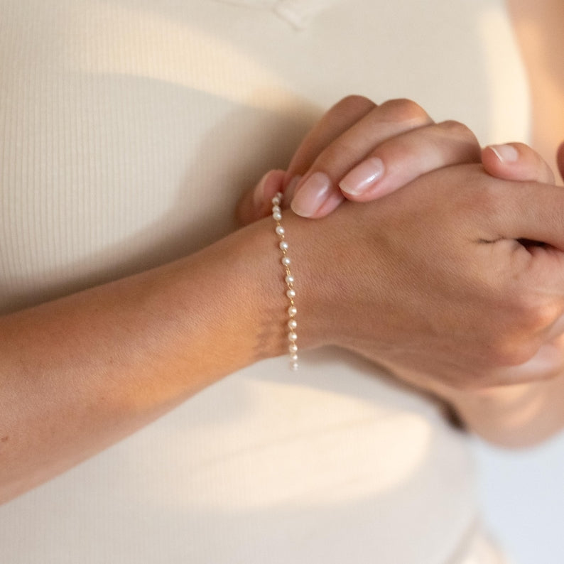Dainty Luminous Pearl Bead Bracelet — Pure Bridal Aura