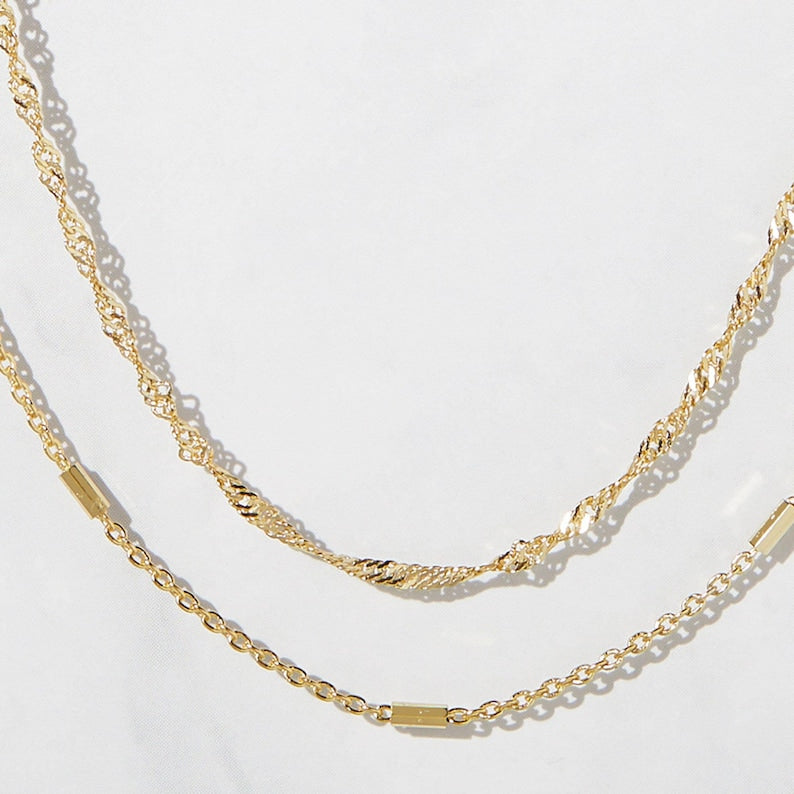 Dainty Twin Chain Bracelet Set — Minimalist Light & Twist Strands
