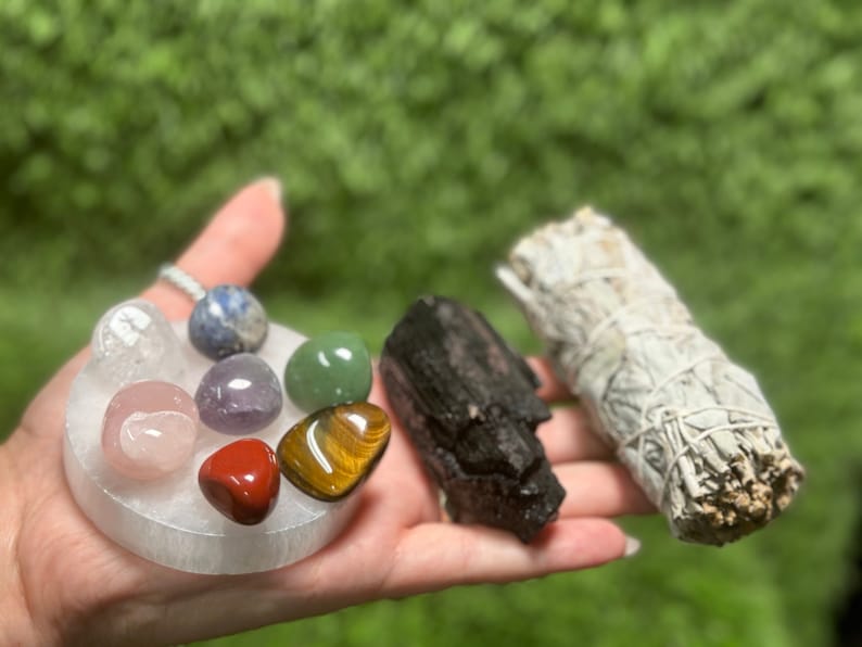 Aura Sanctuary Home Protection Kit — Sacred Black Tourmaline & Smudge Set