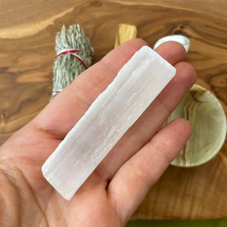 Aura New Beginnings Ritual Kit — Sacred Sage & Gemstone Cleansing Set