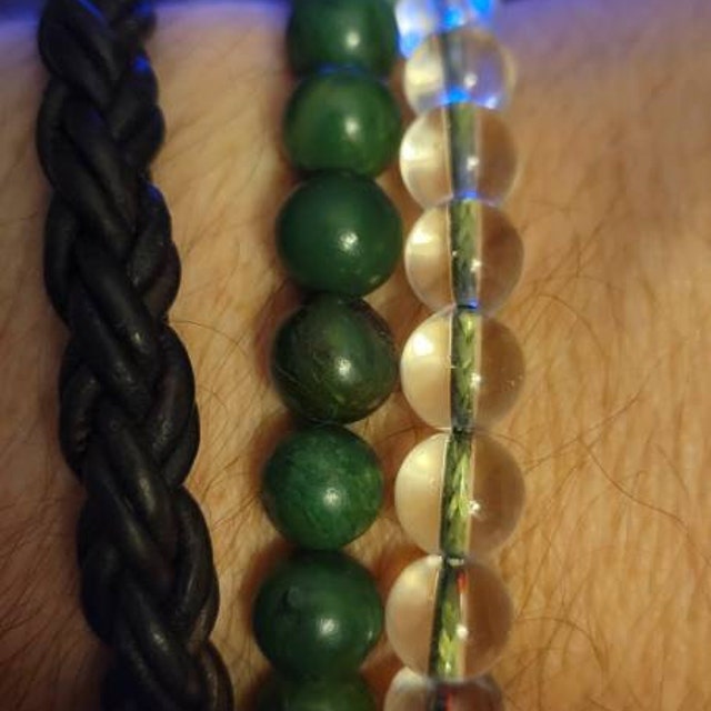 Aura Lucky Jade Bangle — Real Green Jadeite Bead Wristband (Queue #7)