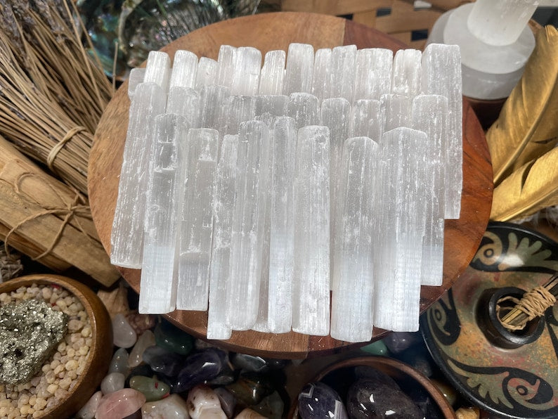 Aura Raw Selenite Cleansing Wands (4-Inch) — Crown Chakra Energy Clearing Columns