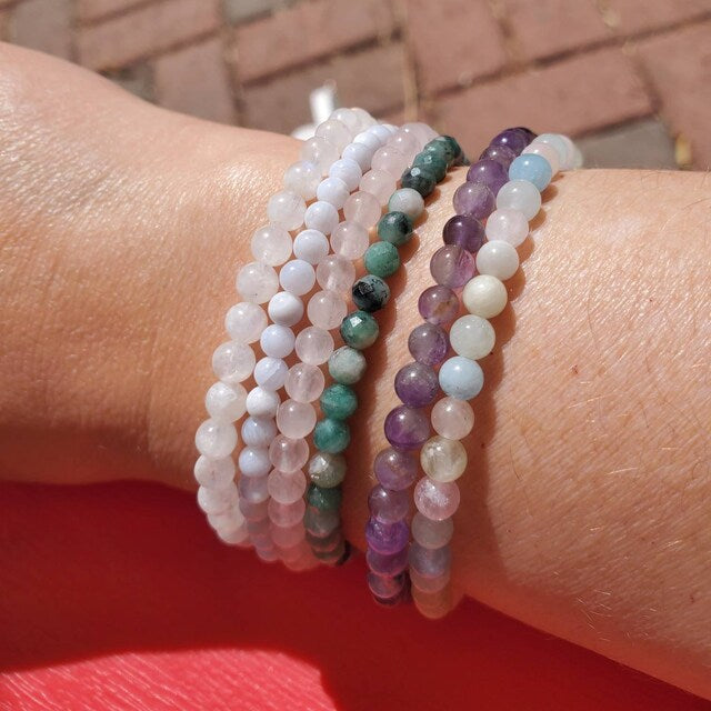 Aura Heart Wisdom Strand — Zambian Emerald Minimalist Bracelet