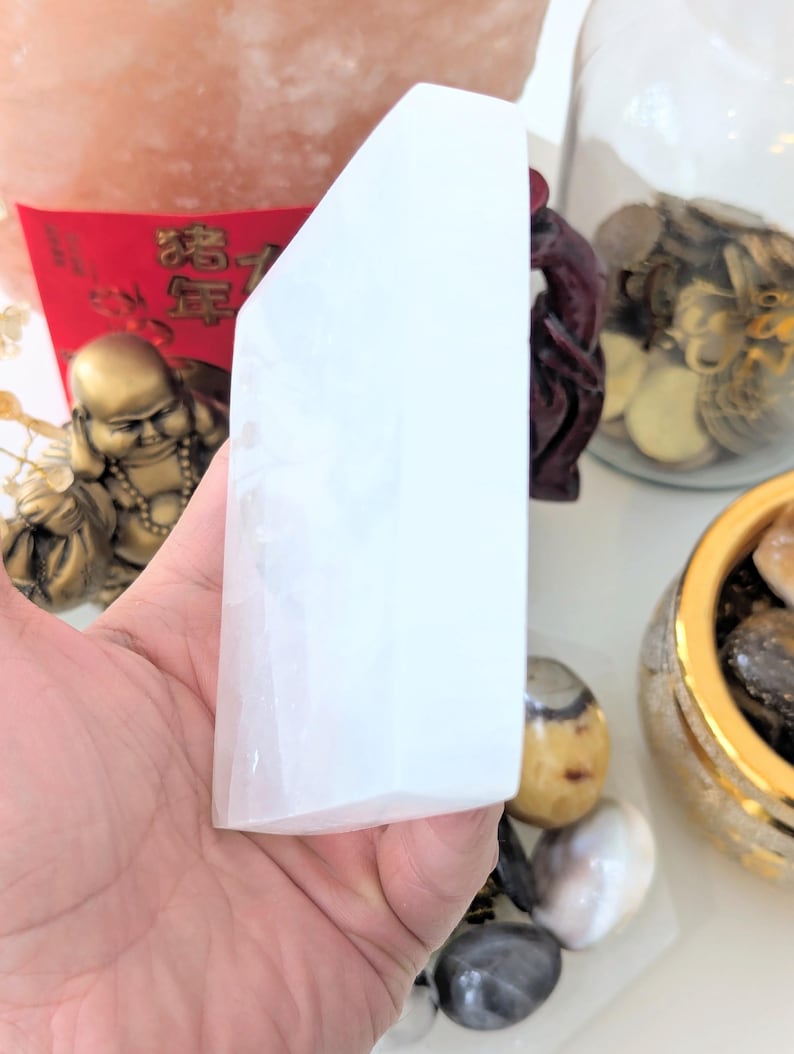 Aura Polished Selenite Charging Bowl — Crown Chakra Crystal Cleansing Vessel