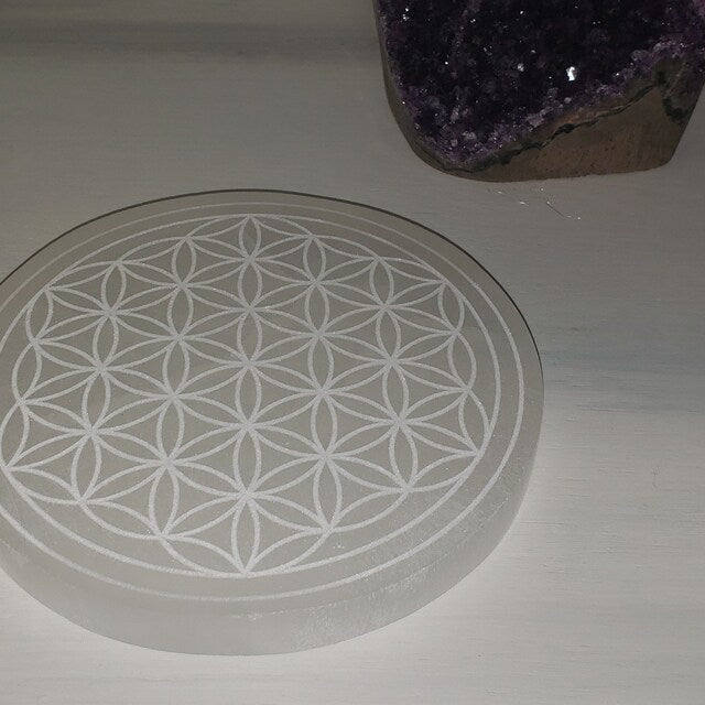 Aura Flower of Life Selenite Charging Plate — Sacred Geometry Altar Cleansing Slab
