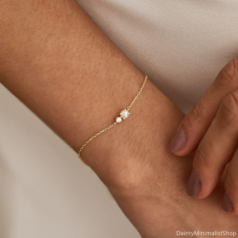 Aura Minimalist Pearl & Diamond Strand — 14K Gold Plated Bridal Bracelet