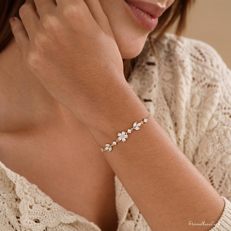 Dainty Blossom Flower Bracelet — Radiant Crystal Aura