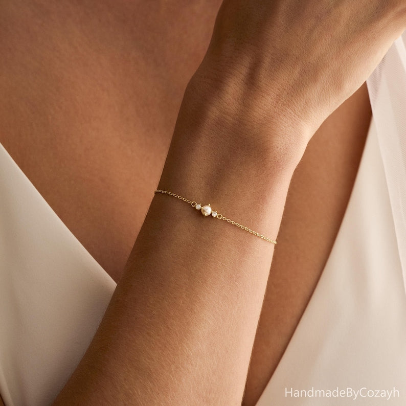 Minimalist Pearl Blossom Bracelet — Sparkling Heart Aura