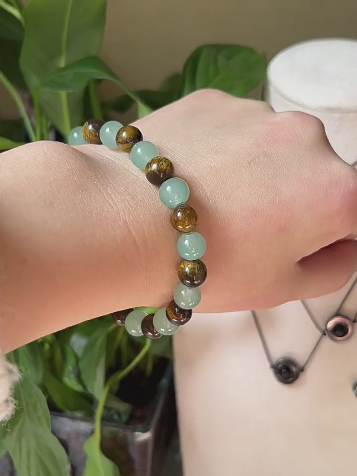 Crystal Beaded Bracelet — Vintage-Style Natural Stone Strand - Tiger's Eye & Green Aventurine - Wealth & Protection